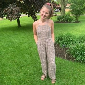 Forever 21 flowy jumpsuit